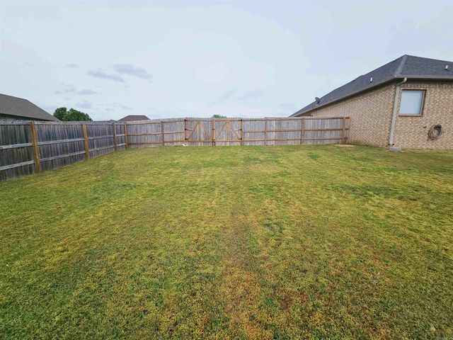 1 Corbin Cove, Greenbrier, AR 72058