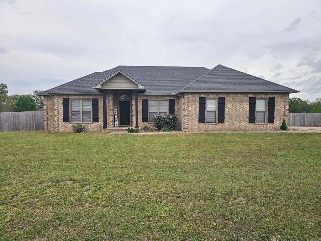 1 Corbin Cove, Greenbrier, AR 72058