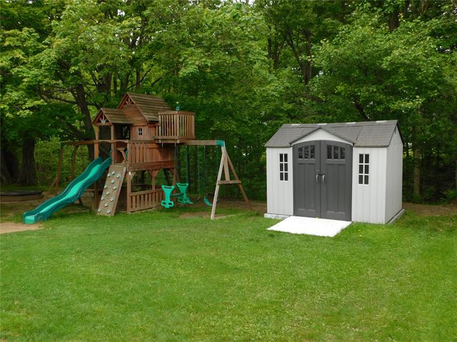 8823 KIRSCH Road, Greene, PA 16510