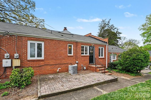 1811 Lynnwood Drive, Charlotte, NC 28209