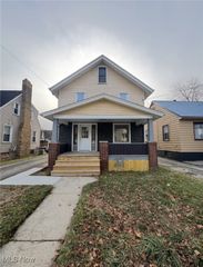 321 W Wood Street W, Lowellville, OH 44436
