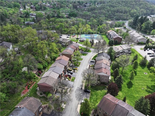 136 Glenwood Dr, Monroeville, PA 15146
