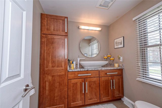 136 Glenwood Dr, Monroeville, PA 15146
