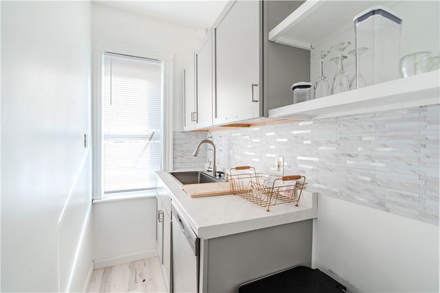 49 Wealth Avenue, Providence, RI 02908