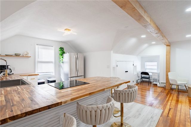 49 Wealth Avenue, Providence, RI 02908