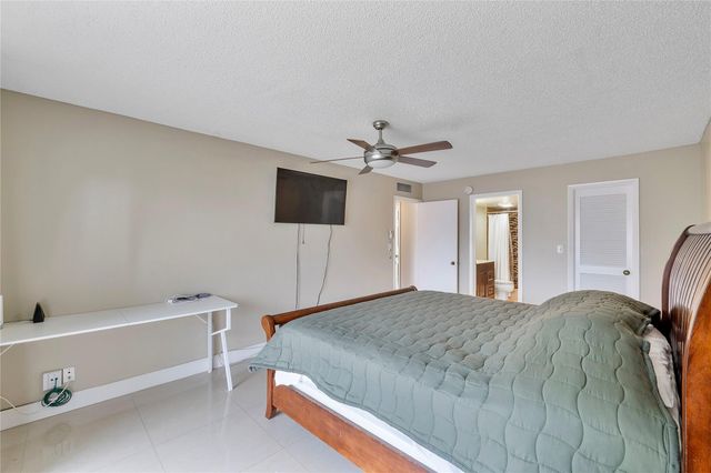 4154 NW 90th Ave 201, Coral Springs, FL 33065