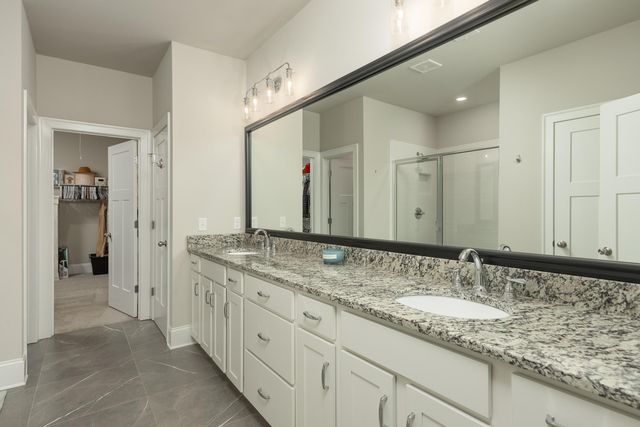 9870 Haven Port Lane, Ooltewah, TN 37363