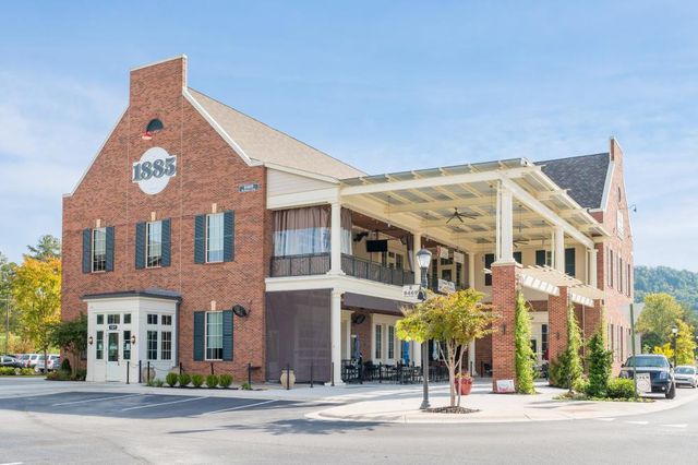 9870 Haven Port Lane, Ooltewah, TN 37363