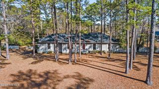 52 Lakeshore Drive, Arapahoe, NC 28510