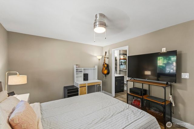 100 S 28th Street, Mount Vernon, WA 98274