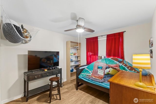 100 S 28th Street, Mount Vernon, WA 98274