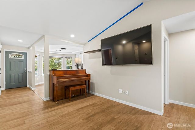 100 S 28th Street, Mount Vernon, WA 98274