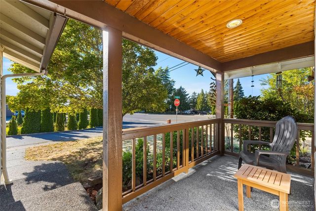 100 S 28th Street, Mount Vernon, WA 98274