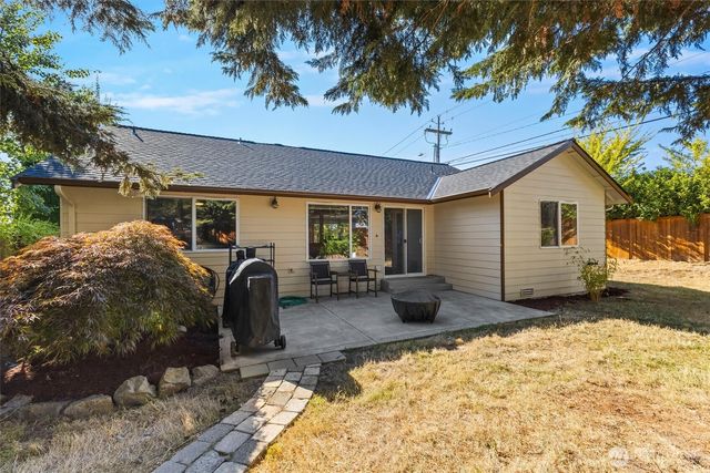 100 S 28th Street, Mount Vernon, WA 98274