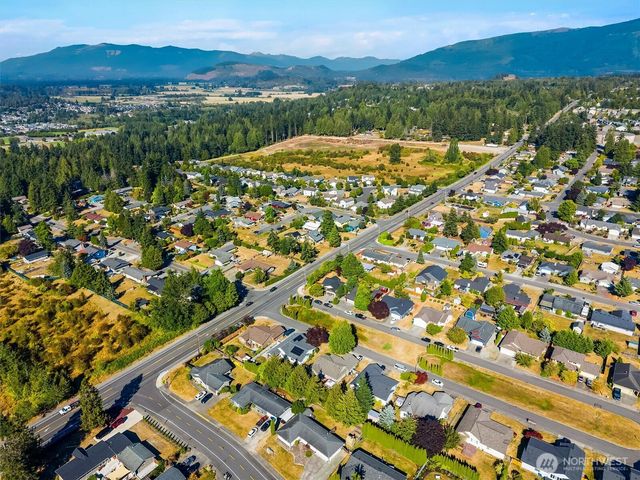 100 S 28th Street, Mount Vernon, WA 98274