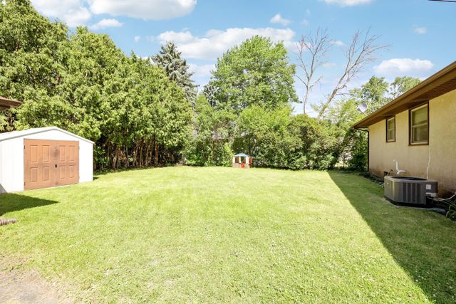 3609 Violet Avenue N, Brooklyn Center, MN 55429