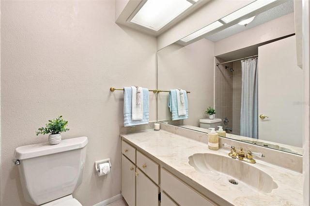 6695 PIN OAK COURT, Spring Hill, FL 34606
