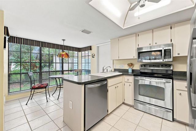 6695 PIN OAK COURT, Spring Hill, FL 34606