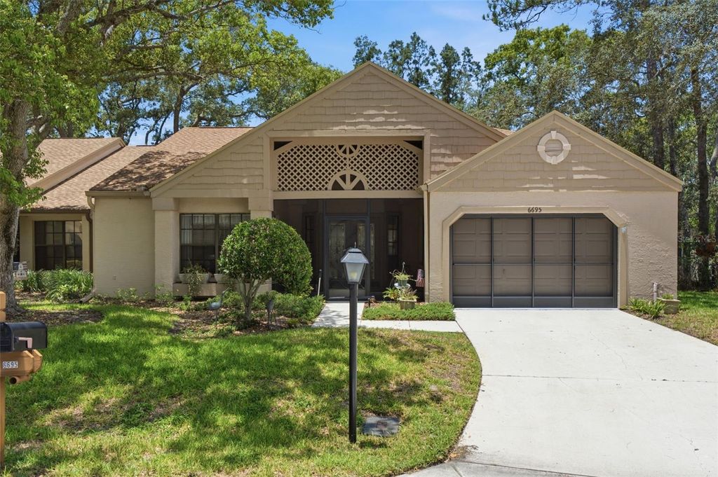 6695 PIN OAK COURT, Spring Hill, FL 34606