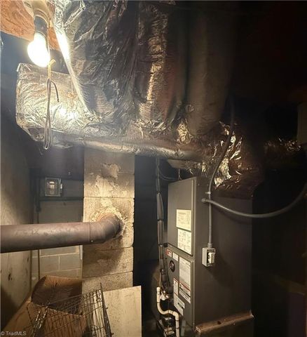 203 Brannock Lane, Pilot Mountain, NC 27041