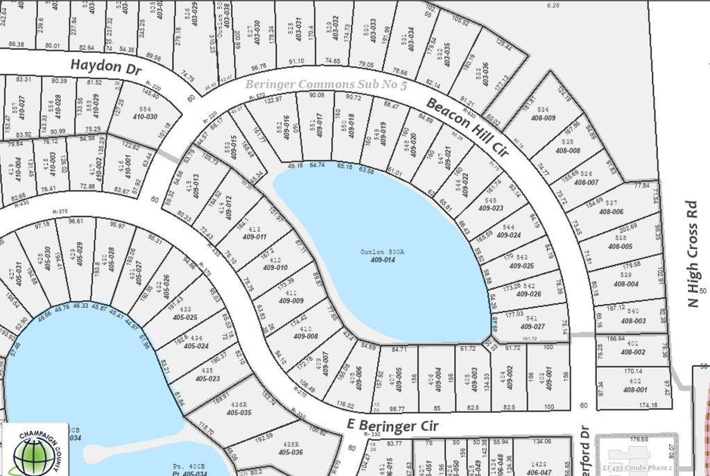 Image 9 of property listing at 3024 E Beringer Circle, Urbana, IL 61802