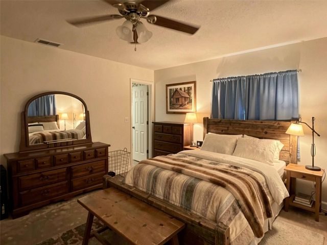 1988 SE 161ST AVENUE, Ocklawaha, FL 32179