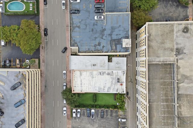 45 Valencia Ave, Coral Gables, FL 33134