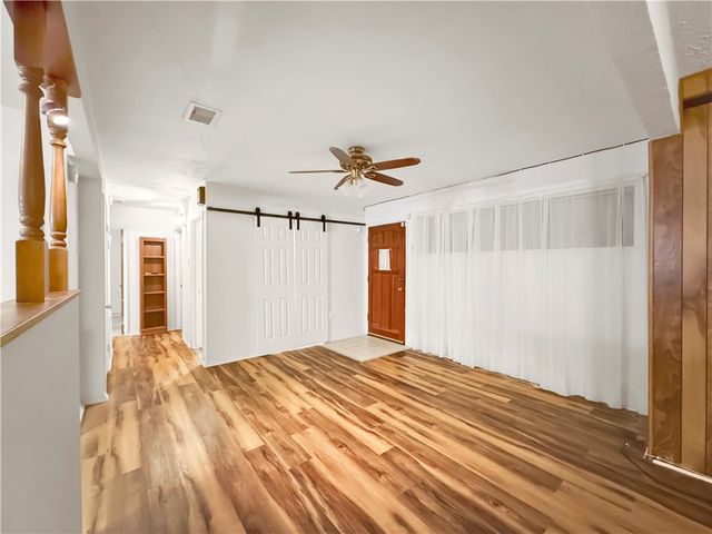 1142 Clare Dr, Corpus Christi, TX 78412