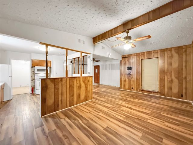 1142 Clare Dr, Corpus Christi, TX 78412