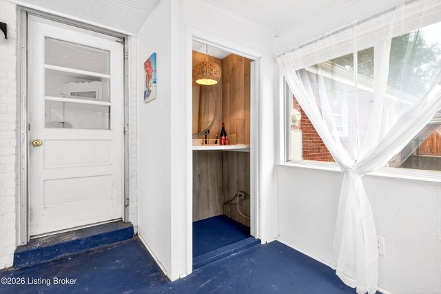 3312 Wellingmoor Ave, Louisville, KY 40218