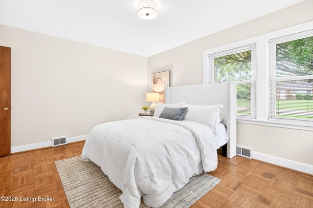 3312 Wellingmoor Ave, Louisville, KY 40218