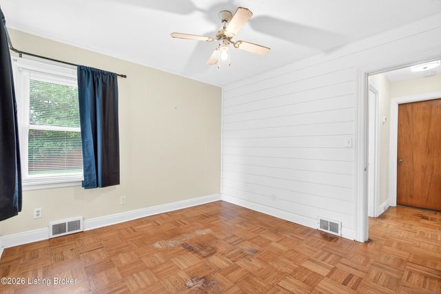 3312 Wellingmoor Ave, Louisville, KY 40218