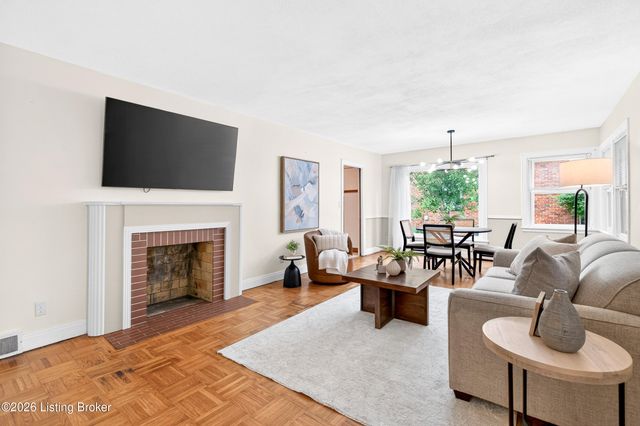 3312 Wellingmoor Ave, Louisville, KY 40218