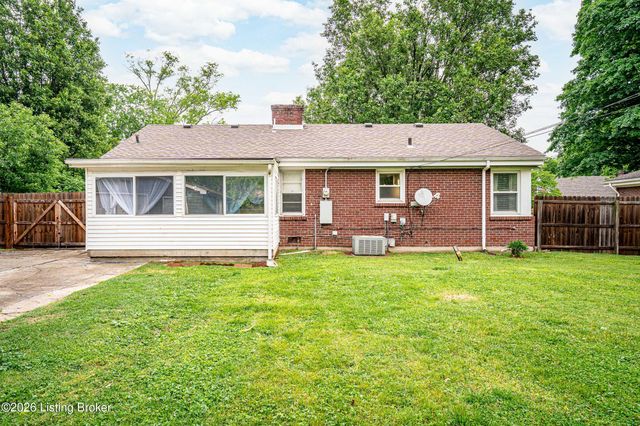 3312 Wellingmoor Ave, Louisville, KY 40218