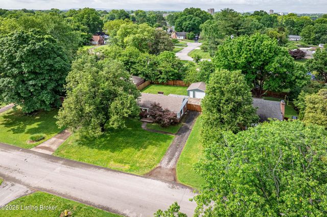 3312 Wellingmoor Ave, Louisville, KY 40218