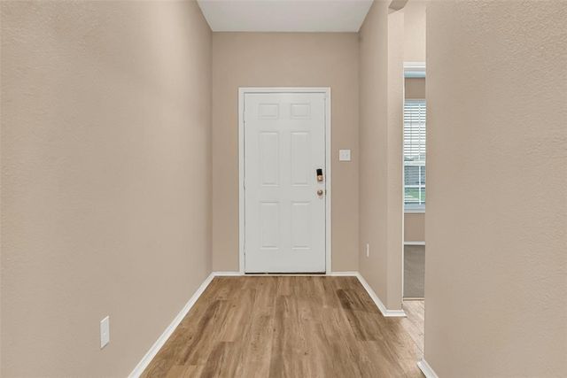 1021 Waverly Drive, Van Alstyne, TX 75495