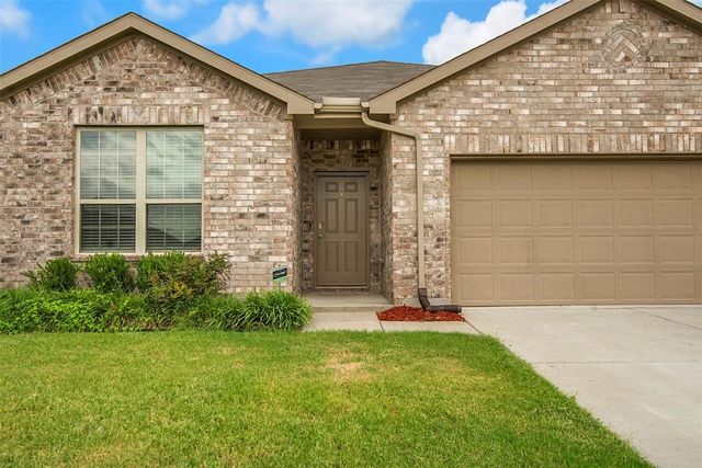 1021 Waverly Drive, Van Alstyne, TX 75495