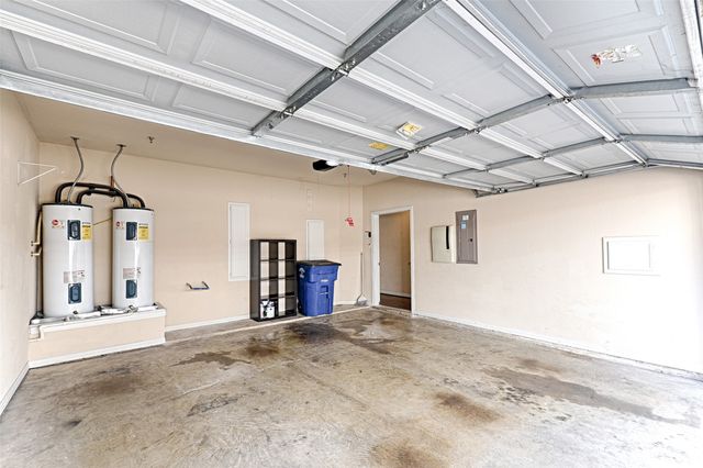 2326 Stutz Drive 117, Dallas, TX 75235