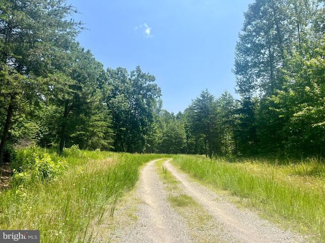 KIMBERLY CT, Bumpass, VA 23024