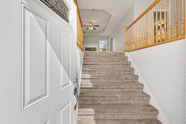 1608 Lillian Cir, Columbia, TN 38401