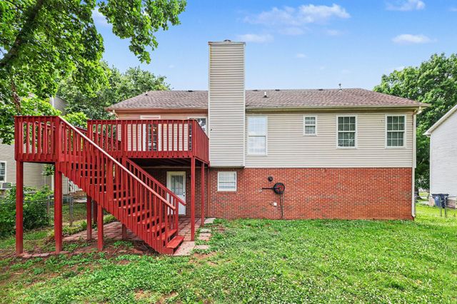 1608 Lillian Cir, Columbia, TN 38401