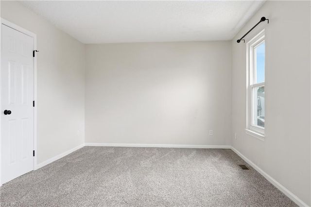 1626 Jameson DR, Virginia Beach, VA 23464