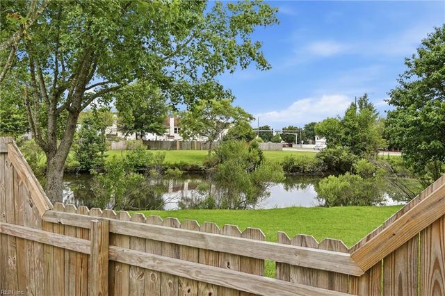 1626 Jameson DR, Virginia Beach, VA 23464