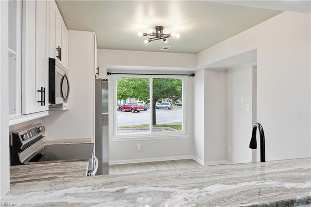 1626 Jameson DR, Virginia Beach, VA 23464