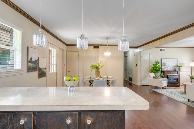 3165 E Houston Street, Paris, TX 75460