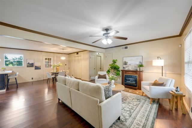 3165 E Houston Street, Paris, TX 75460