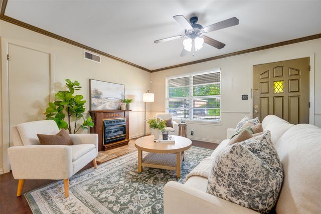 3165 E Houston Street, Paris, TX 75460