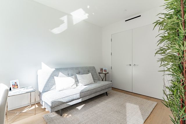 10 Farnsworth Street 3B, Boston, MA 02210