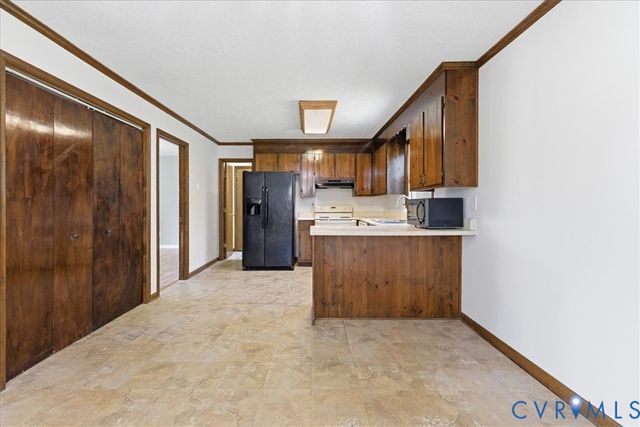 11405 Willow Ln, Disputanta, VA 23842