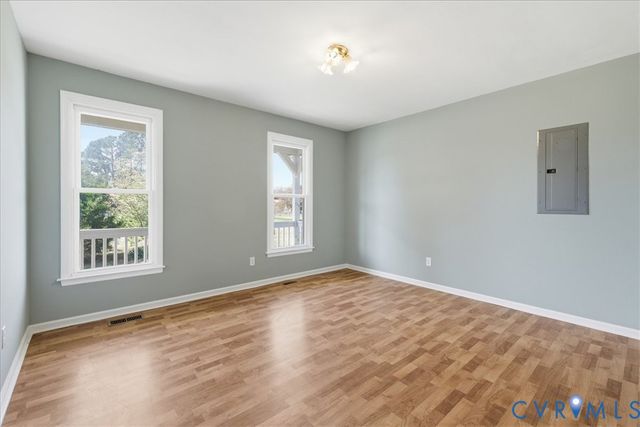 11405 Willow Ln, Disputanta, VA 23842